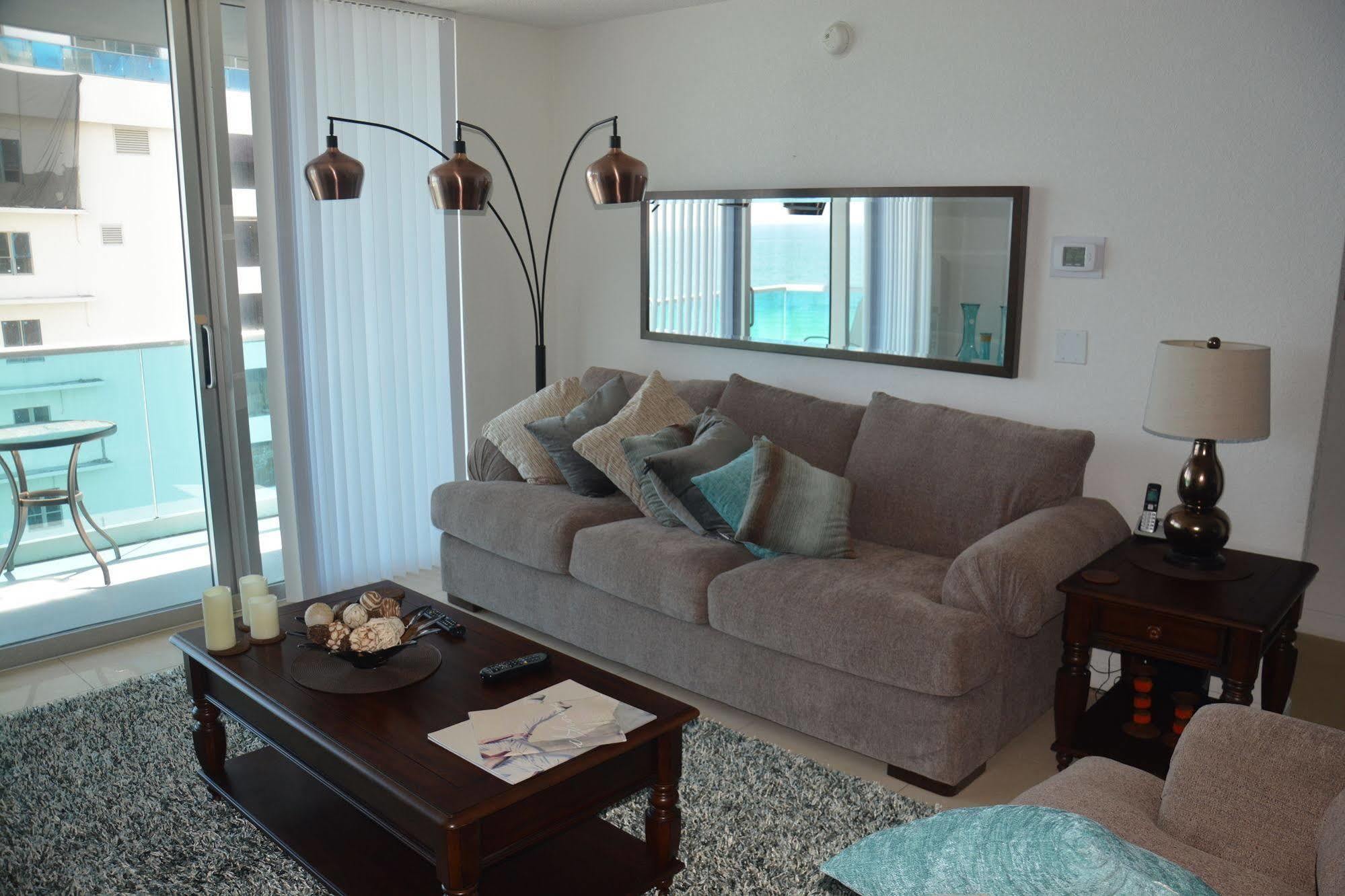 Apartments At Sian Residences 할렌데일비치 외부 사진
