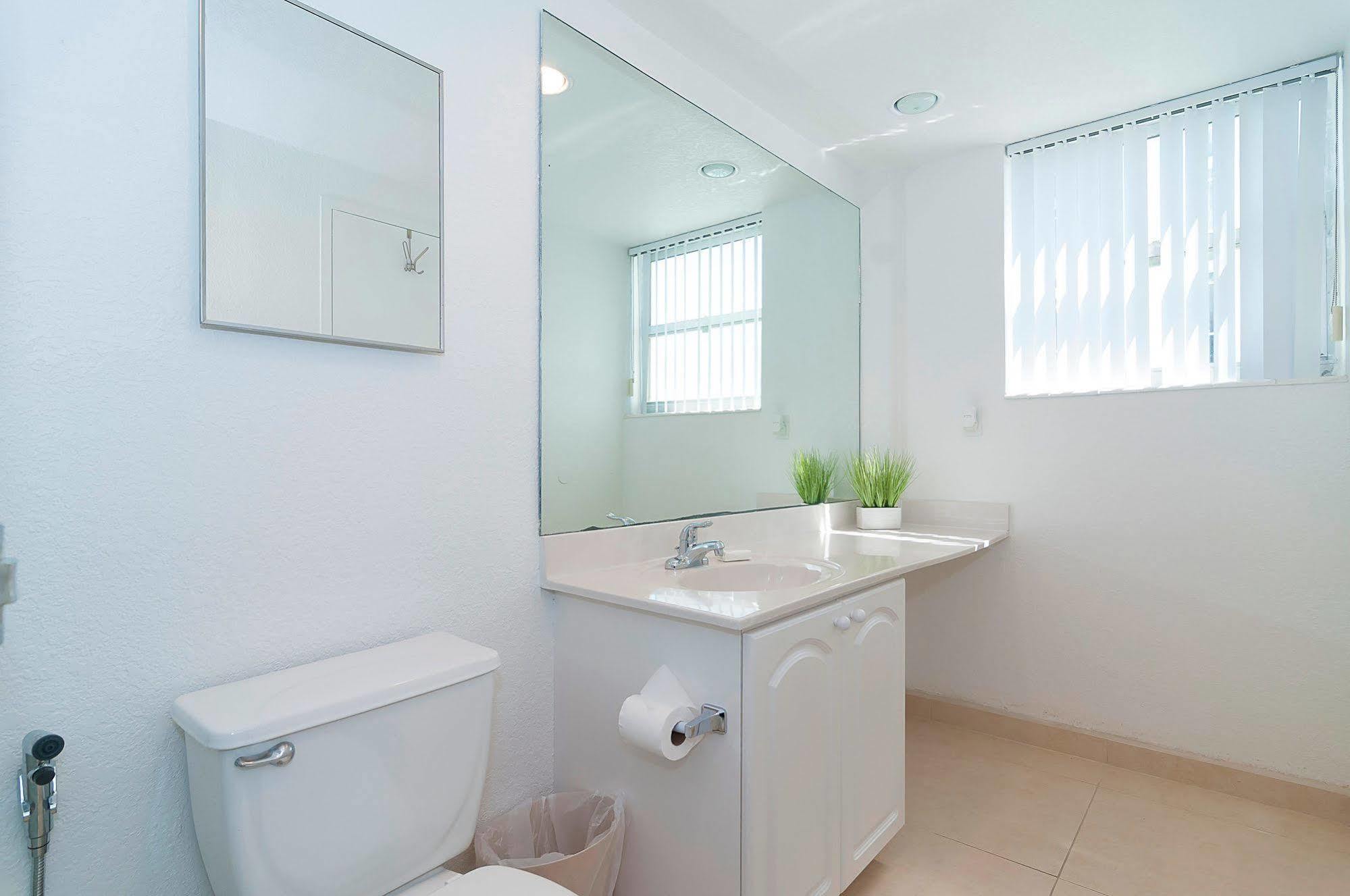Apartments At Sian Residences 할렌데일비치 외부 사진