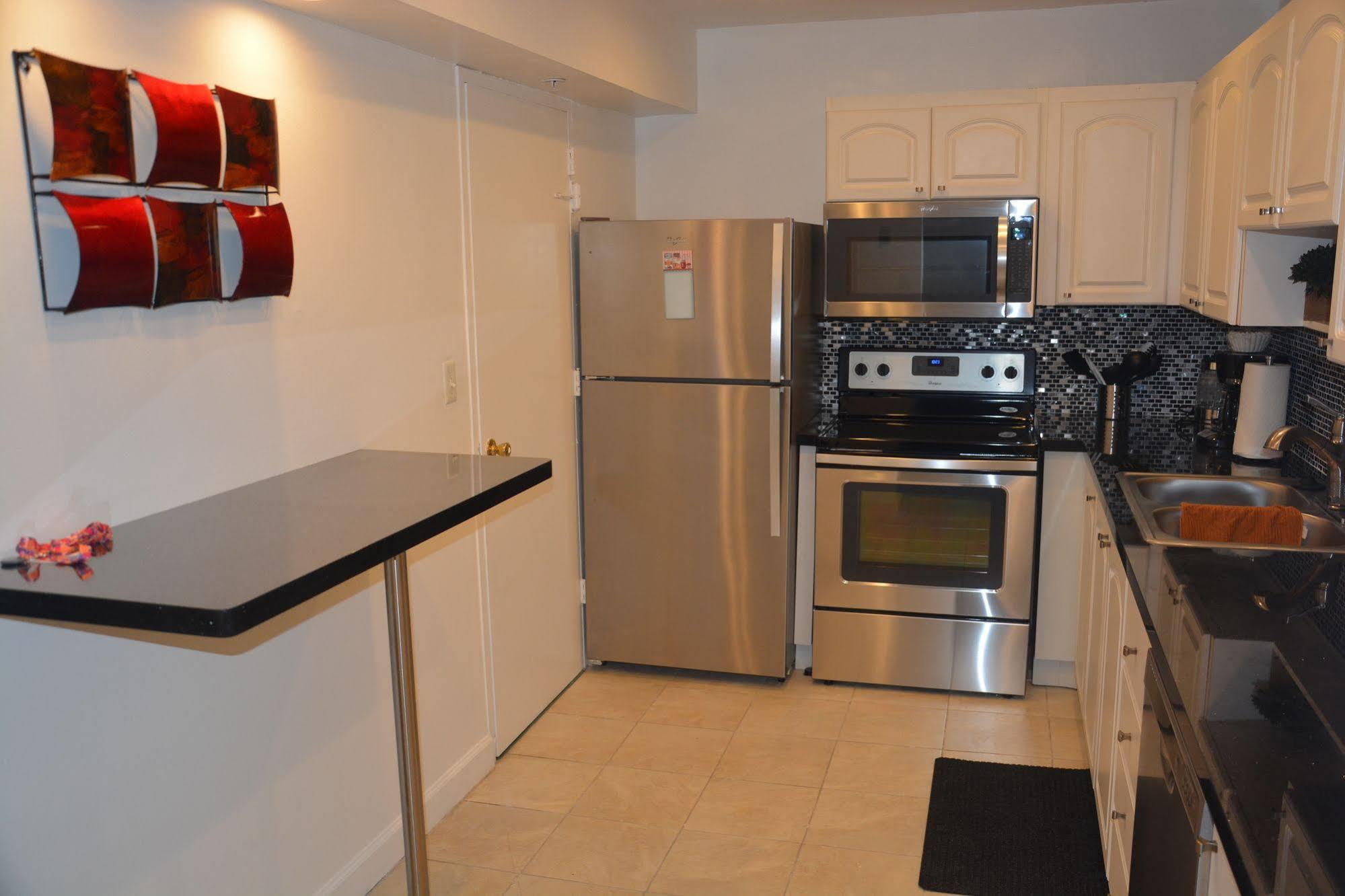 Apartments At Sian Residences 할렌데일비치 외부 사진